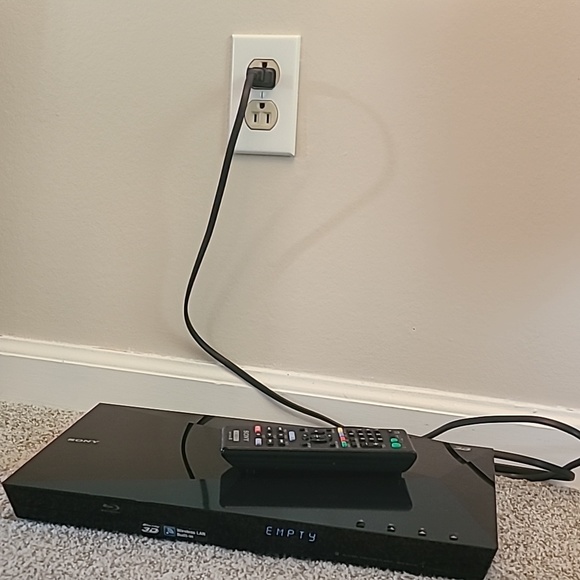 Sony 3D Blu Ray DVD Player BDP BX510 with Remote HDMI 3D 1080p WiFi TESTED - Picture 7 of 7